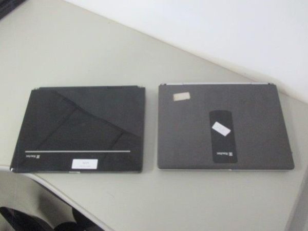 2 NOTEBOOKS DIVERSOS