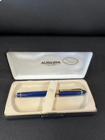 Caneta Tinteiro Aurora, modelo Ipsilon Deluxe