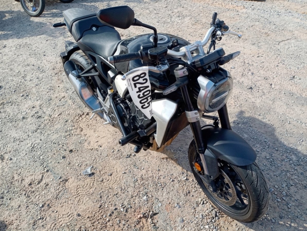 HONDA CB 19/19