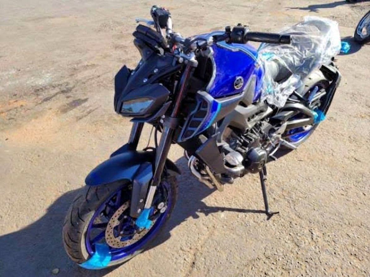 YAMAHA MT-09 24/24
